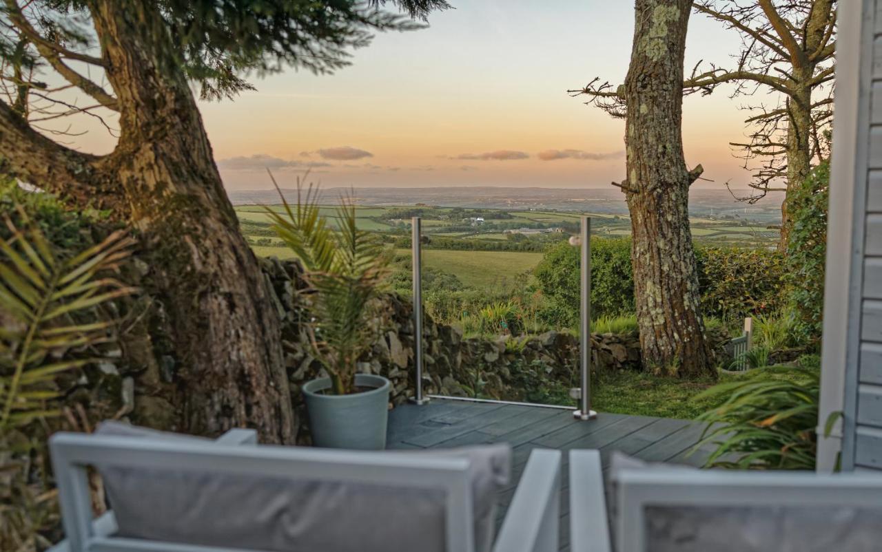 Scandi Cabin On A Hill, With Stunning Panoramic Views Ludgvan 外观 照片