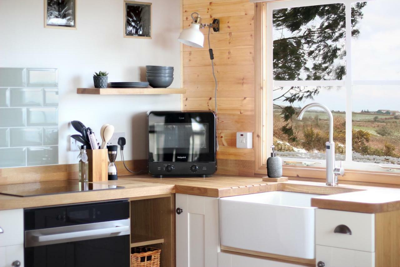 Scandi Cabin On A Hill, With Stunning Panoramic Views Ludgvan 外观 照片