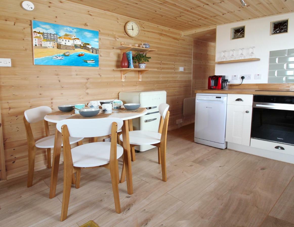 Scandi Cabin On A Hill, With Stunning Panoramic Views Ludgvan 外观 照片